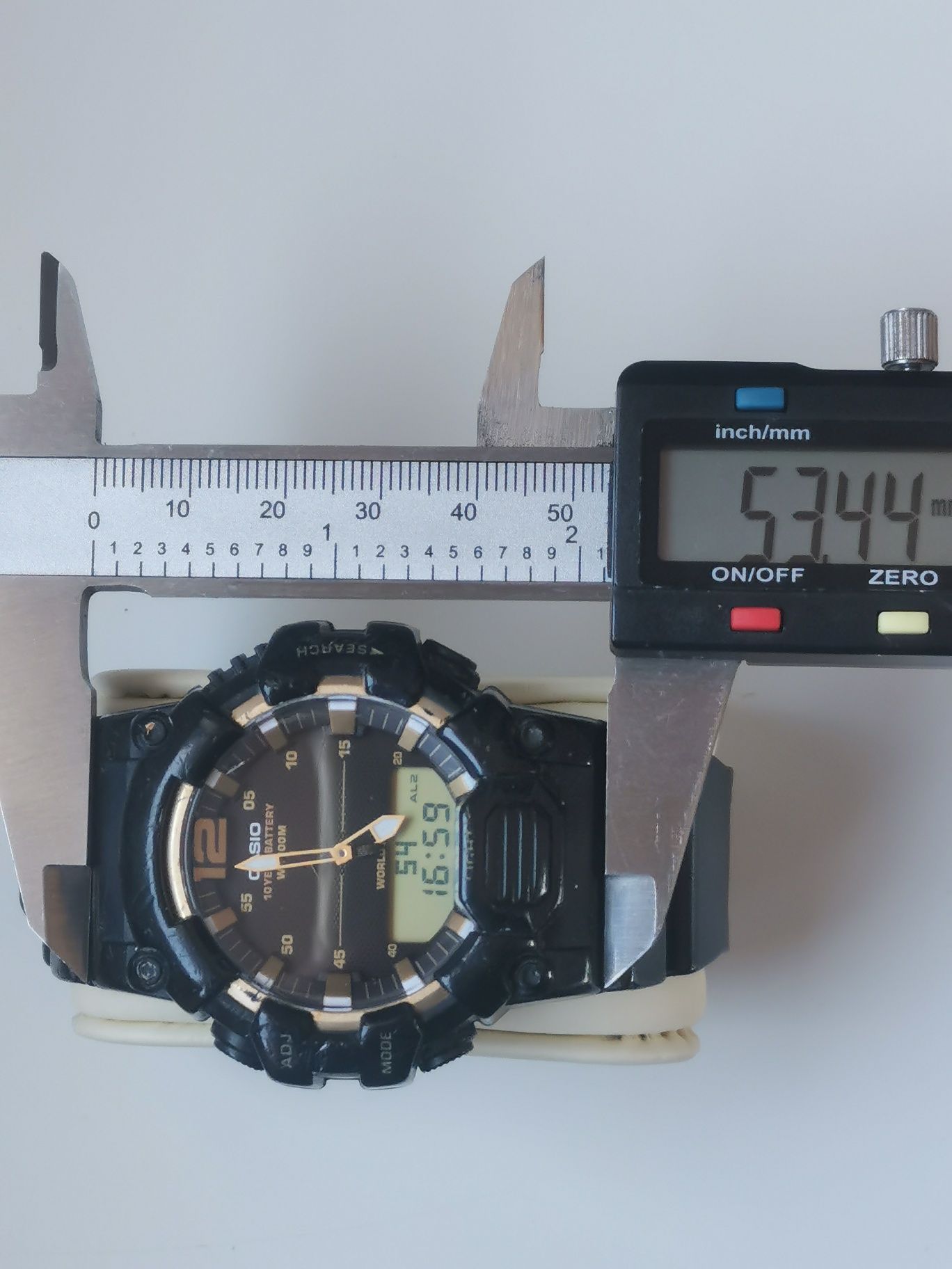 Relógio Casio Illuminator