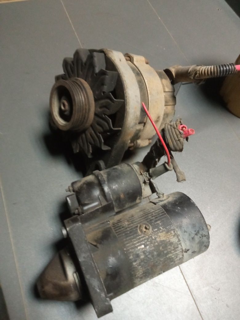 Fiat Seicento alternator rozrusznik wtrysk lampy półka cewka lusterka