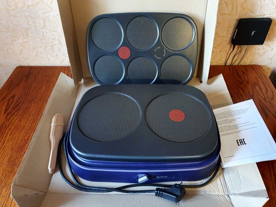 Млинниця Tefal PY604434 (новая)