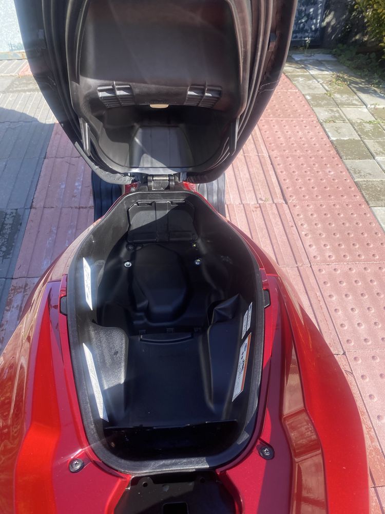 Honda pcx 125 como Nova