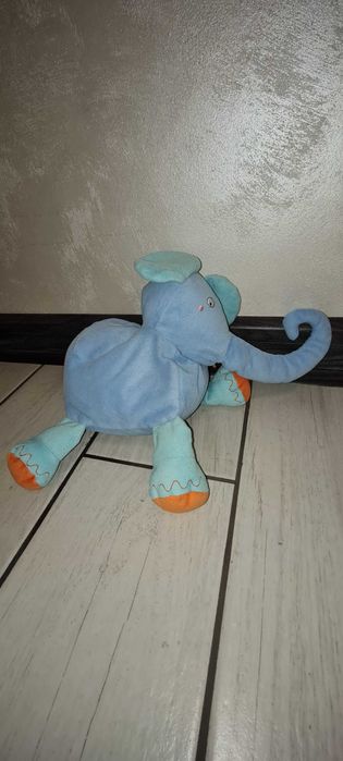 Maskotka pluszak niebieski słoń