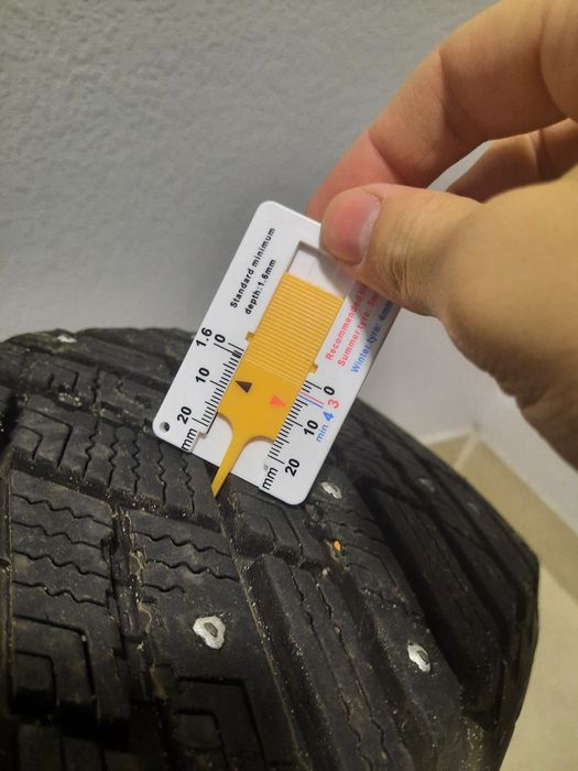 Зимові Шини Goodyear UltraGrip Ice Arctic 195/65 R15