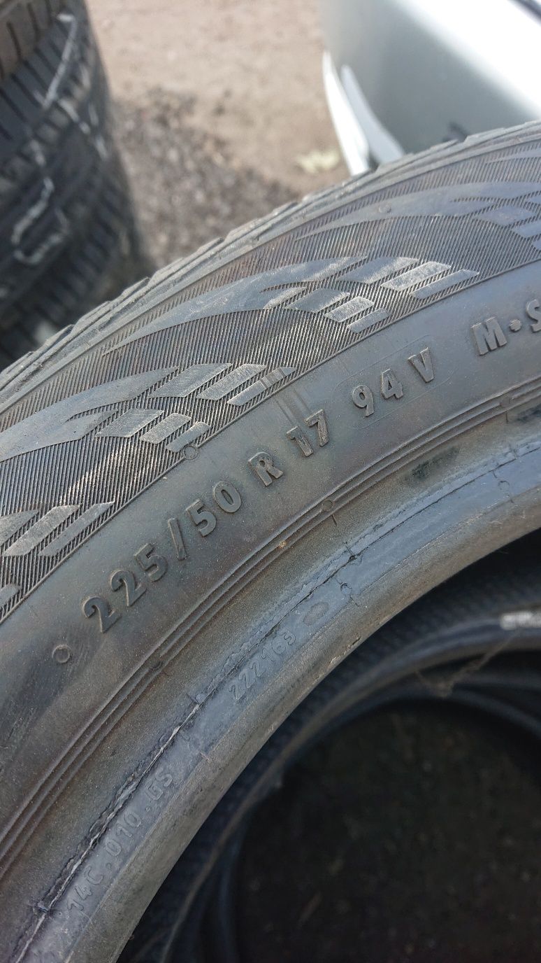 Резина Continental 225/50 R17 conti pro contact ssr 4шт