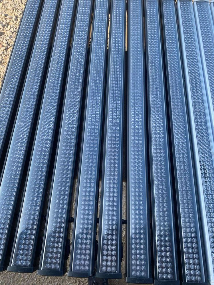 Sprdedam zestaw Led Bar light4my 8,16 RGBW