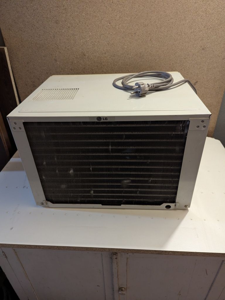 Кондиціонер віконний LG  LWH0560ACG  кондиционер оконный