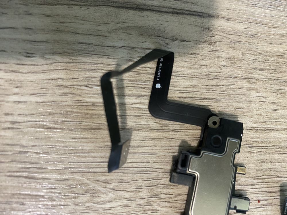 Верхній динамік спікер датчик наближення iphone 11