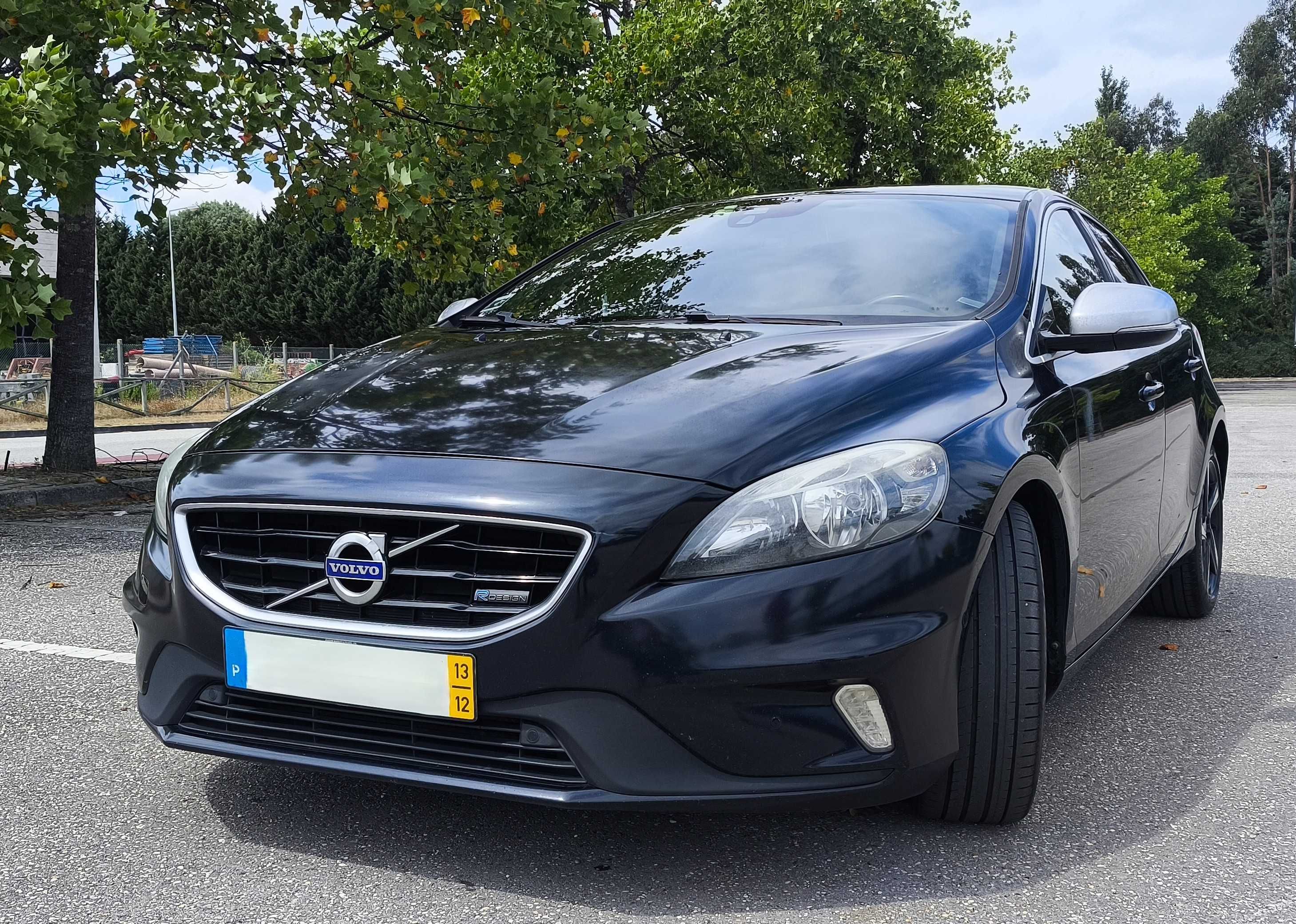 Volvo V40 R-Design
