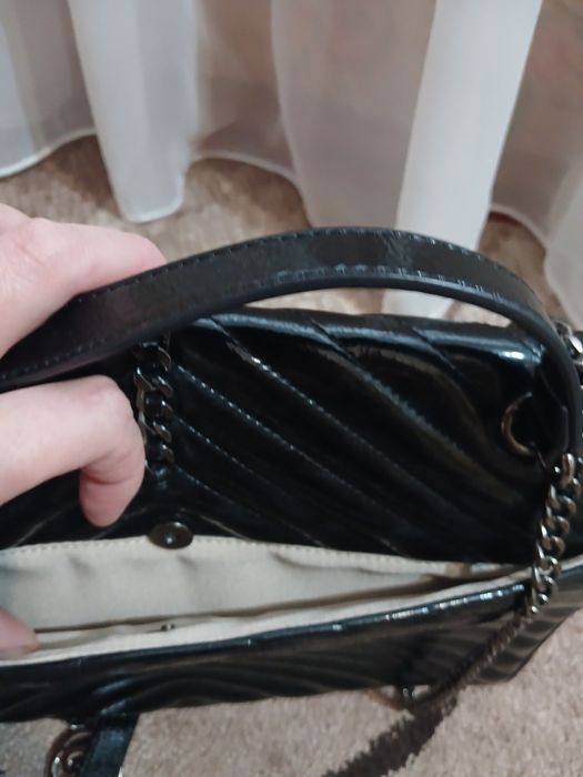 Сумка жіноча чорна лакована