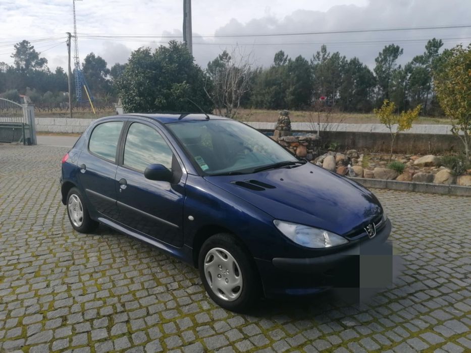 Peugeot 206 1.1 Gasolina (2006) – Económico, Fiável e Pronto a Circula