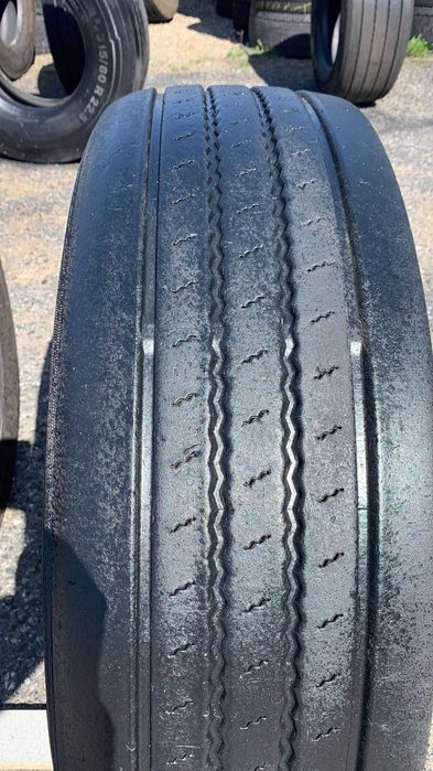 B114 - BARUM BF 200 ROAD - 315/70 R22,5