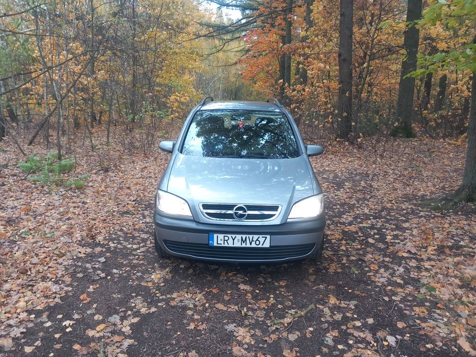 Sprzedam Opla Zafire 1.8 Sekwencja *bez korozji* Zadbana* HAK!!