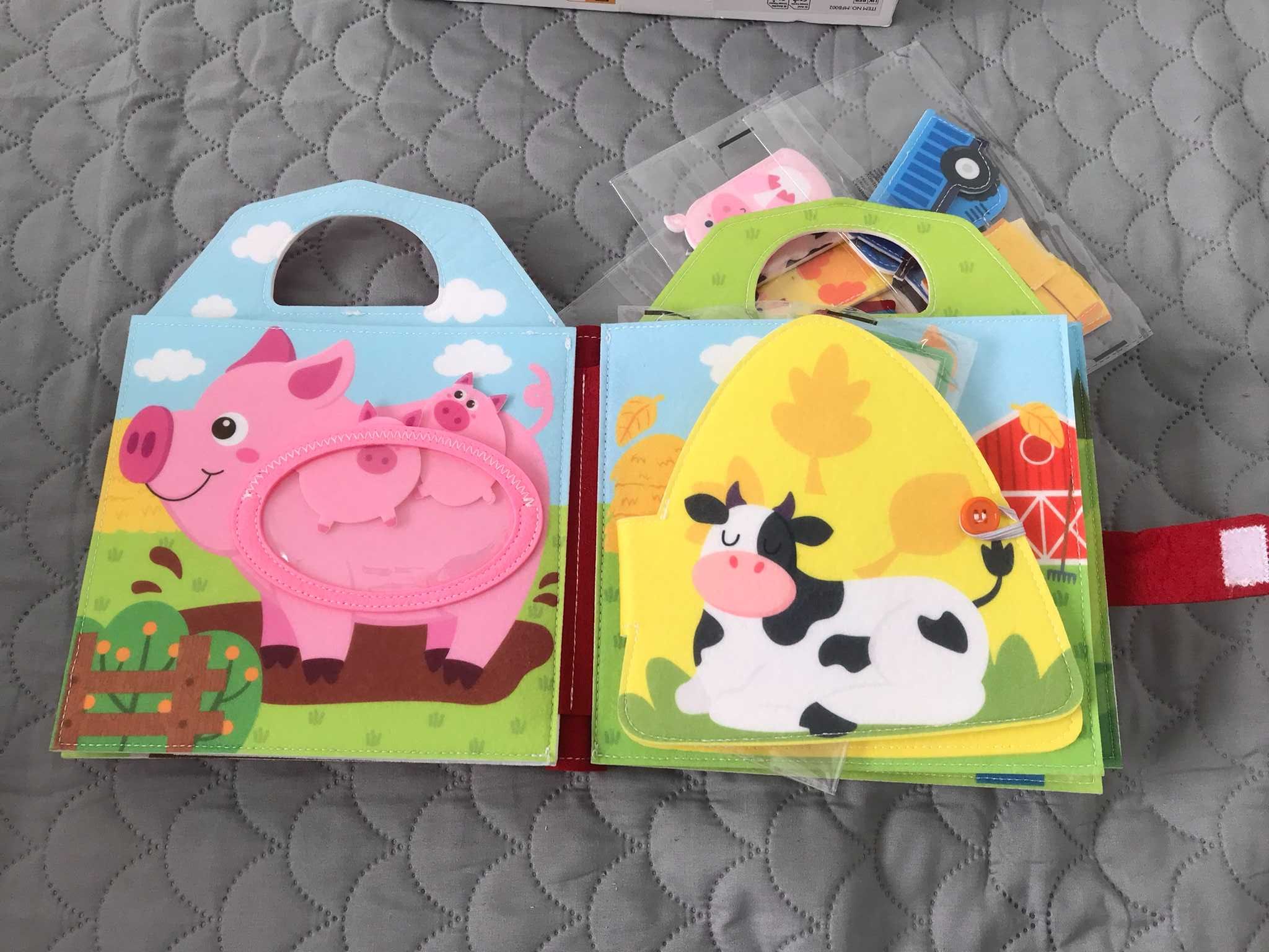 Ksiązeczka sensoryczna edukacyjna filcowa Farma + GRATIS