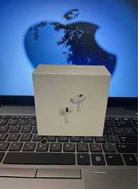 Apple AirPods Pro 2 Gen запаковані
