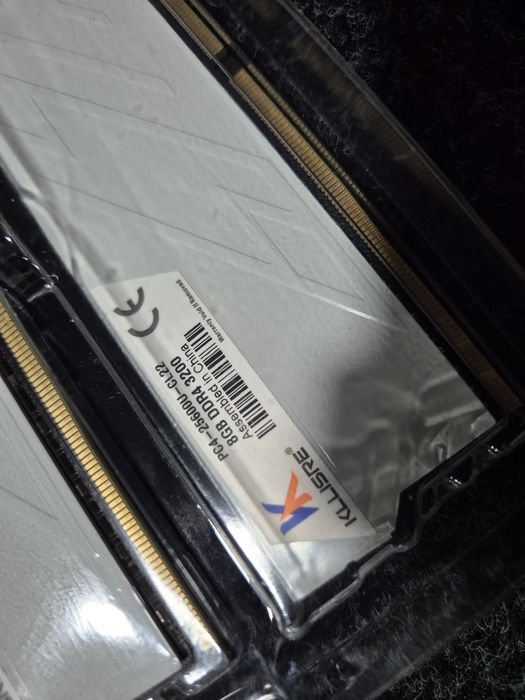 Memória RAM Kllisre DDR4 16GB (2x8GB)