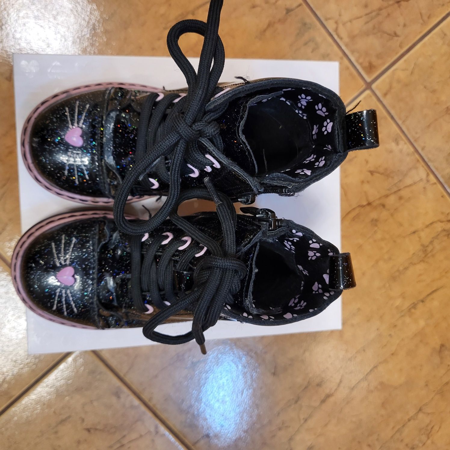 Buty zimowe  kozaki trzewiki  botki dla dziewczynki r 25