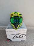 Capacete e óculos de enduro
