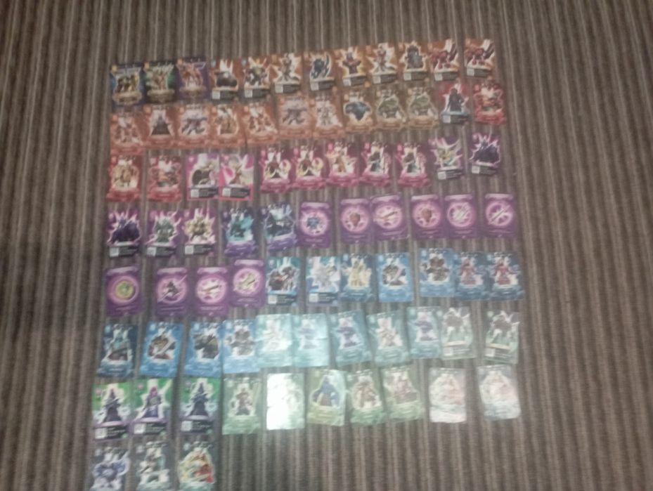 Атб арена карточки від 1-3 сезону