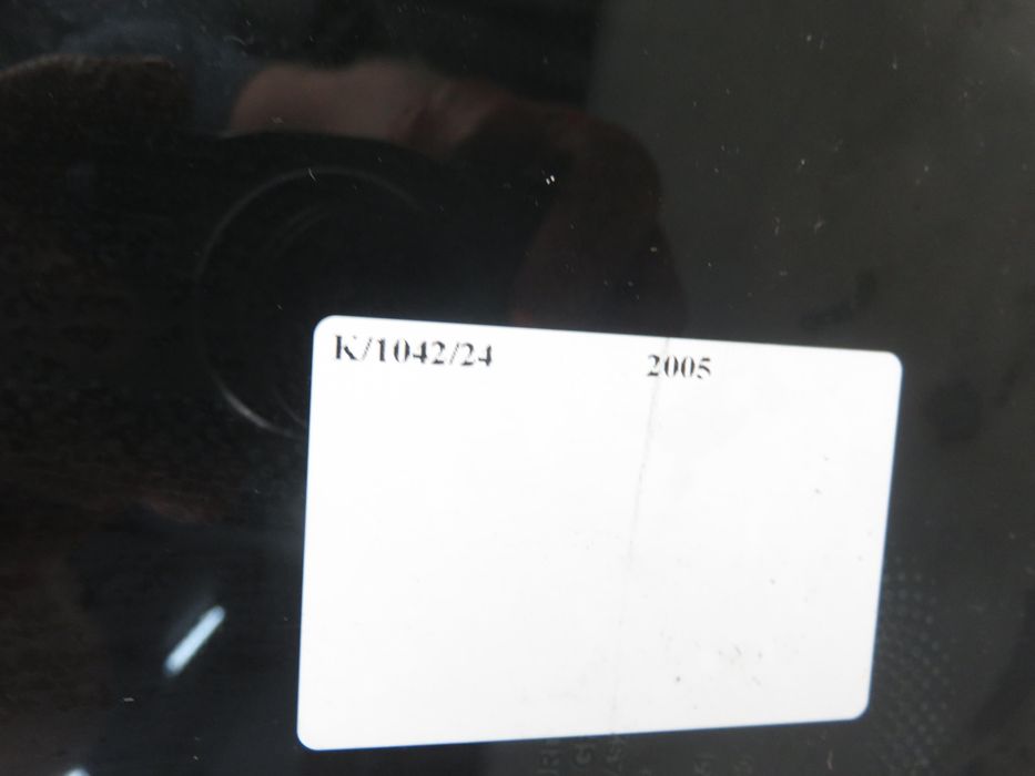 Szyba Karoseryjna Prawa Tylna Opel Zafira B Minivan