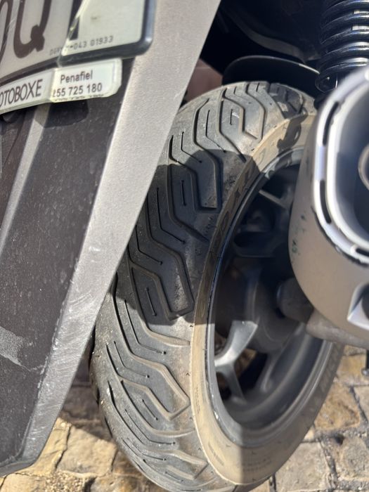 Mota Honda PCX 2000€