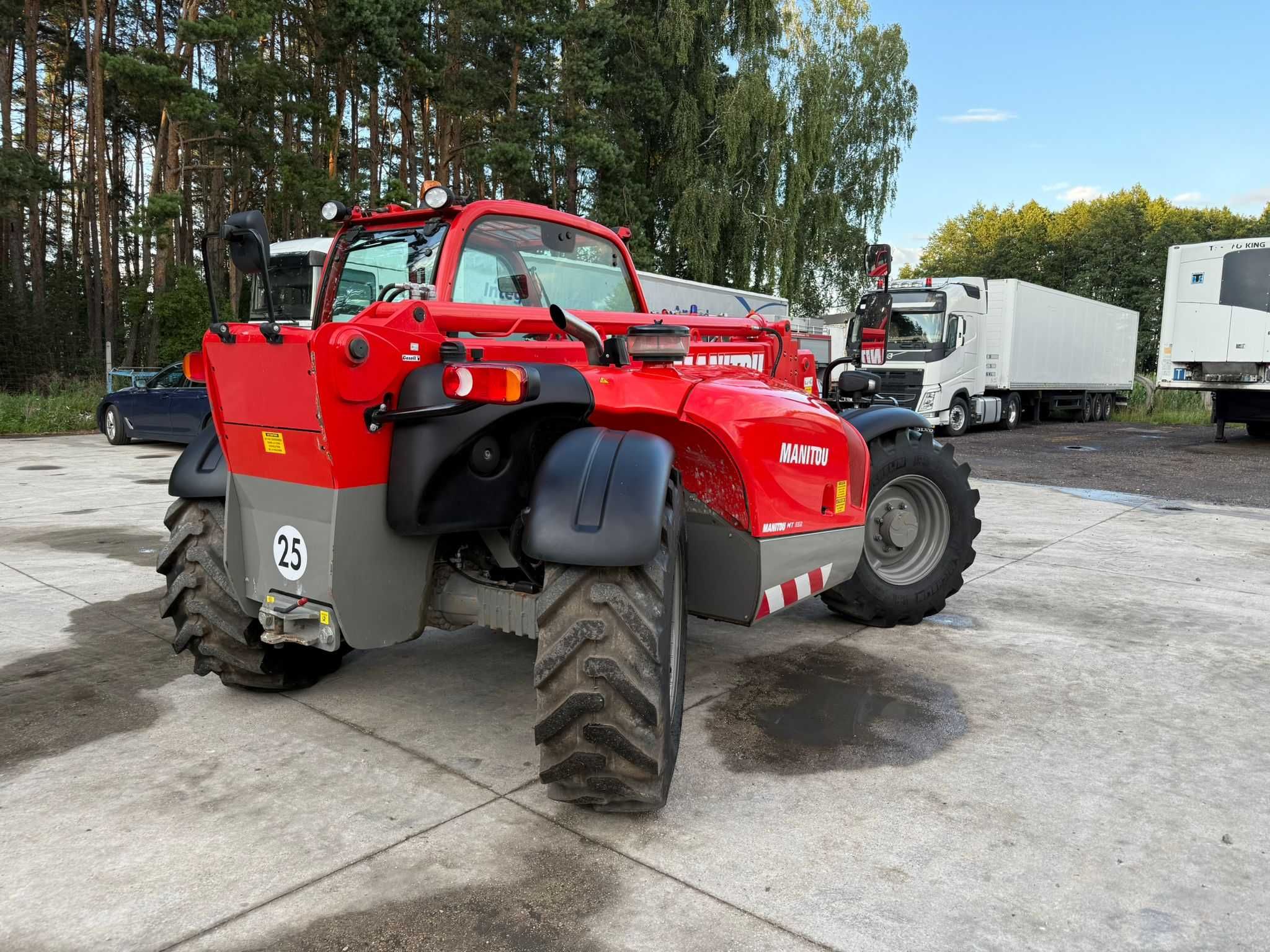 Ładowarka teleskopowa Manitou MT 932 , 2016 r , 270 mtg !!! z Francji.