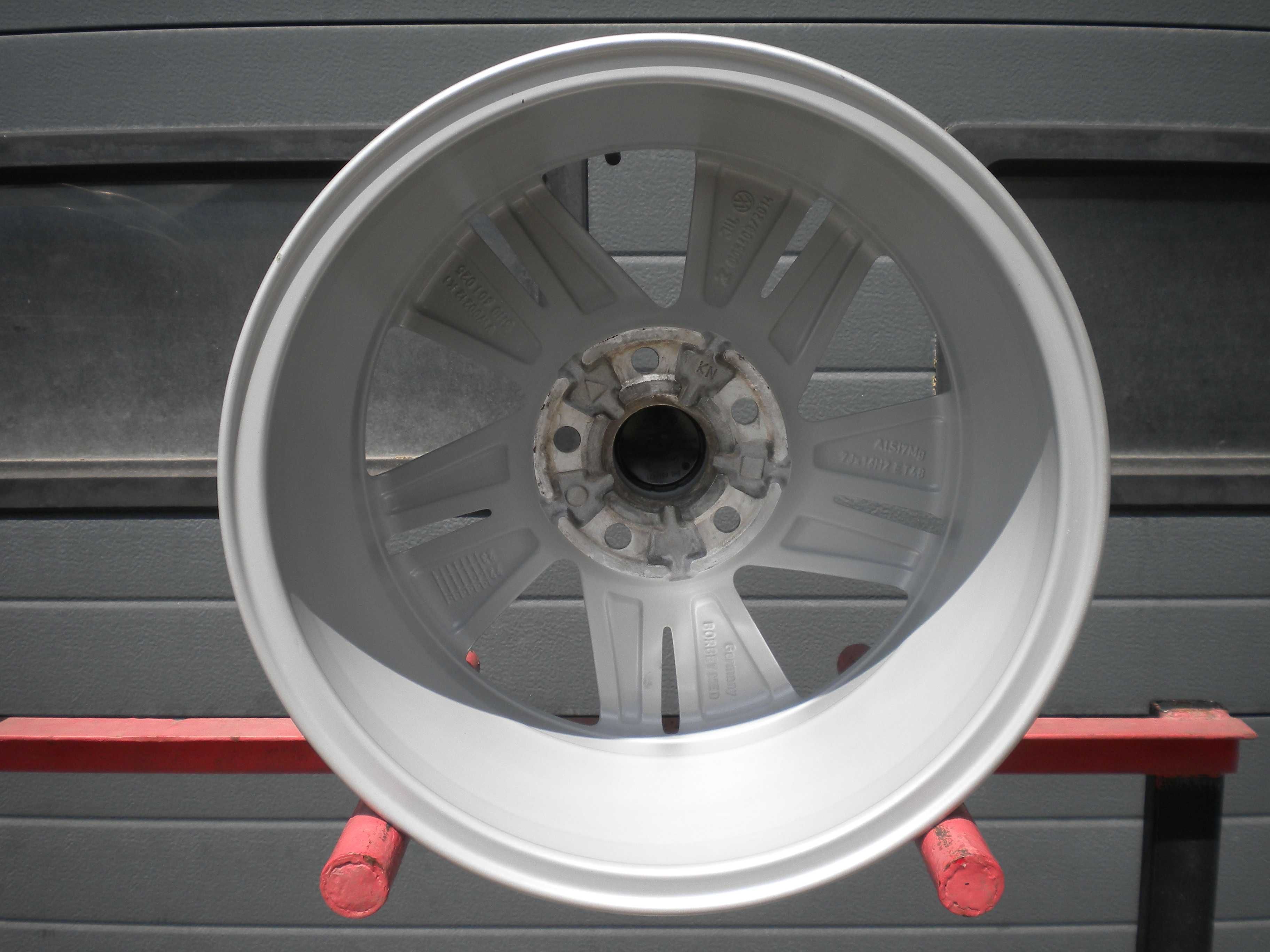 Felgi aluminiowe 16 5x112 oryginał Vw Golf VIII 5H0