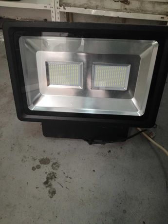 Holofote LED 200W