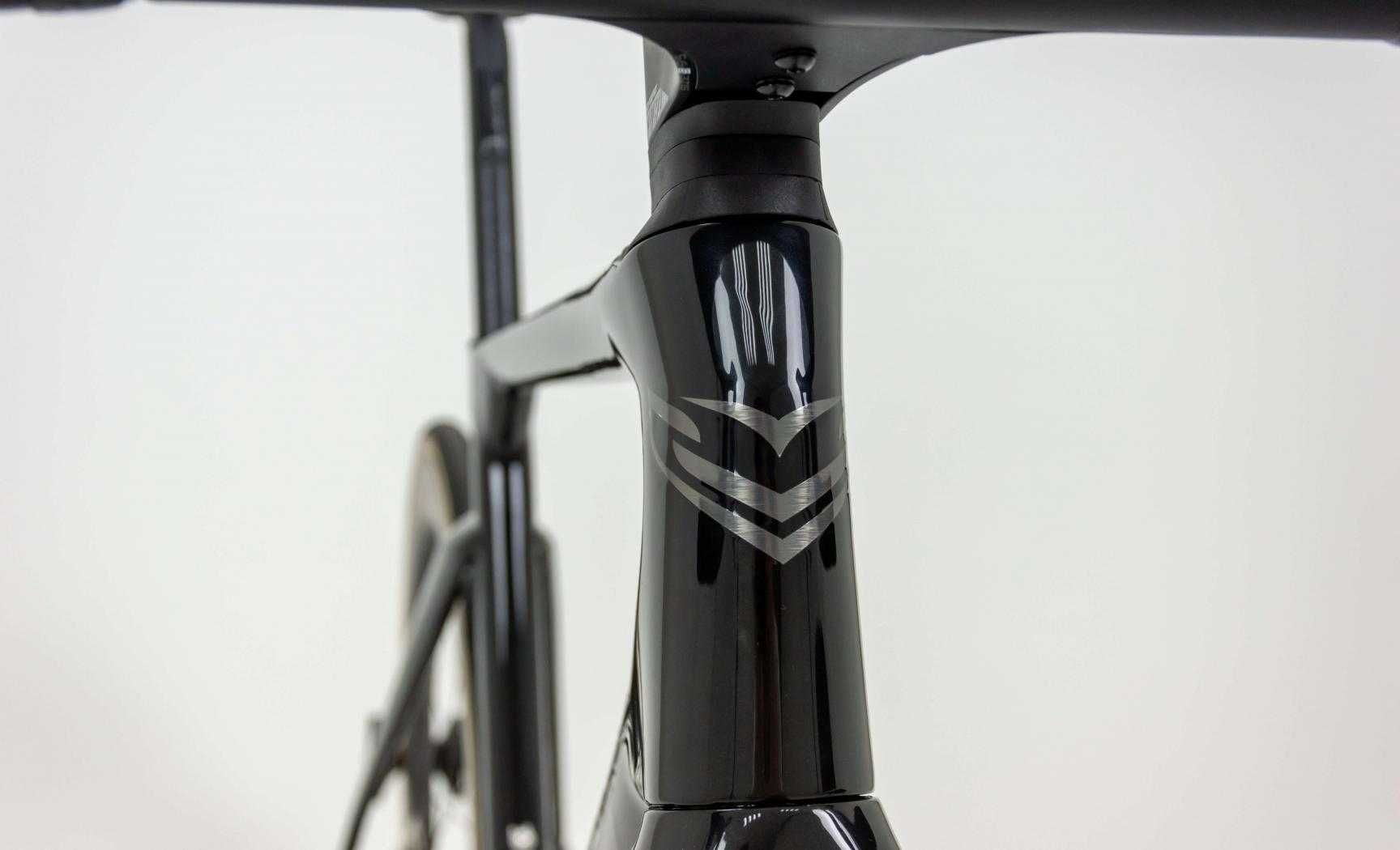 Rower szosowy SENSA GIULIA SUPREMO Dark Brush Ultegra Di2 2x12 NOWY