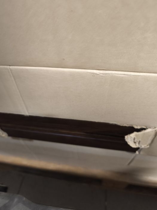 Ościeżnice lewe i prawe 70 i 80 nowe