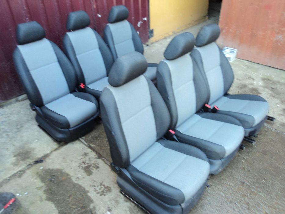 НА БУСИ Cидения Cидіння 3-6-7-8 шт Мастер Мовано Форд  Фиат Пежо