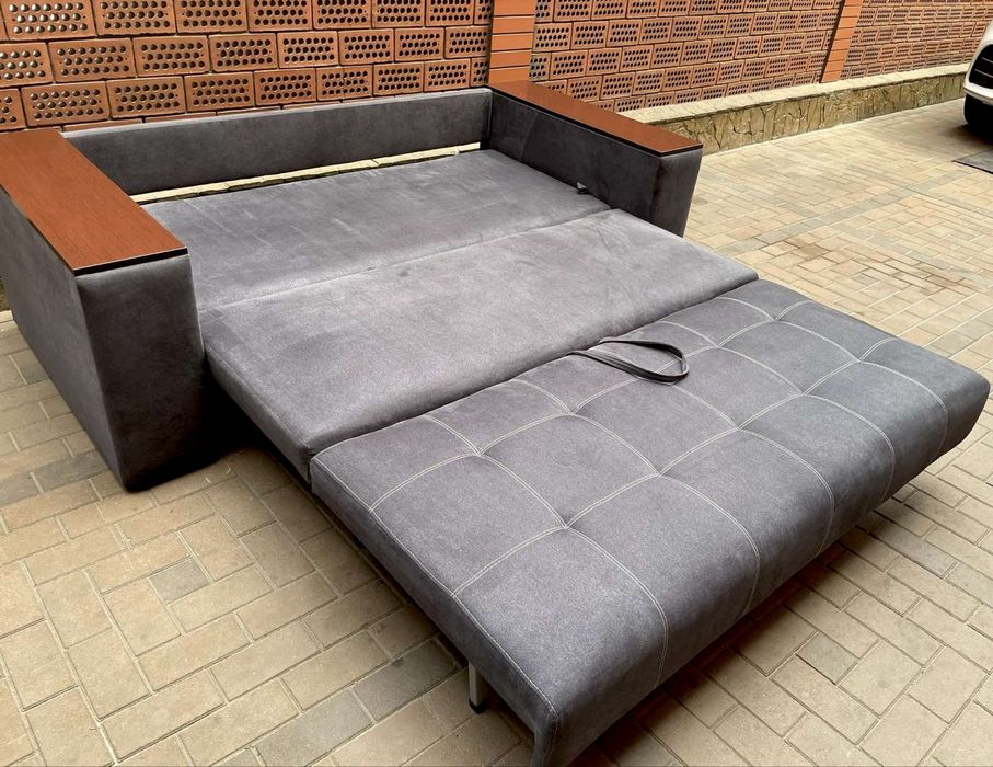 Сучасний диван з підлокітниками-тумбами з ВЕЛИЧЕЗНИМ сп.містцем 162см