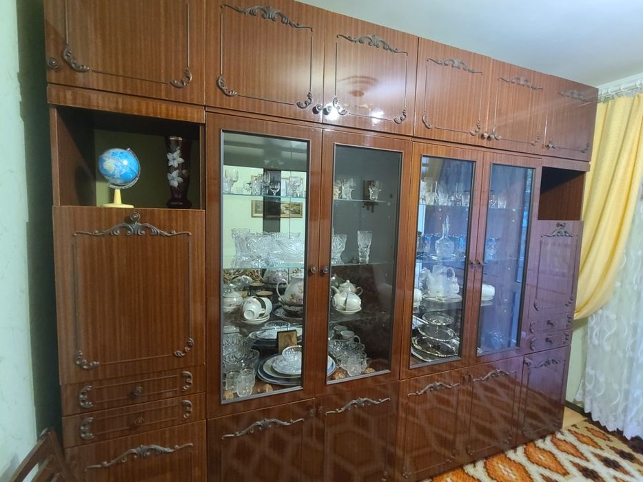 Меблевий гарнітур