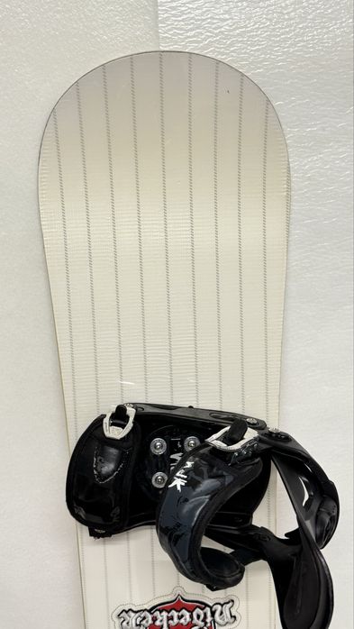 Deska snowbordowa Nidecker Blade