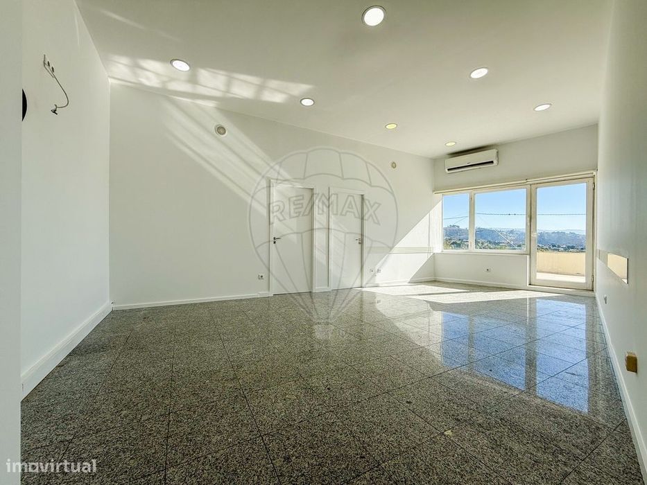 Loja  para arrendamento