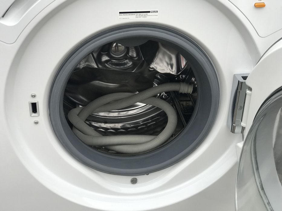 Пральна Машина Miele W1730, 7кг, в гарному стані, з Німеччини.