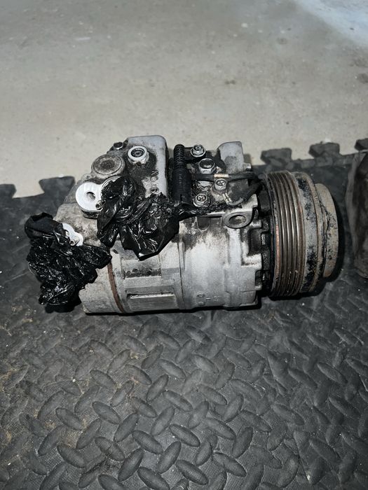 Sprzedam kompresor klimatyzacji bmw e46