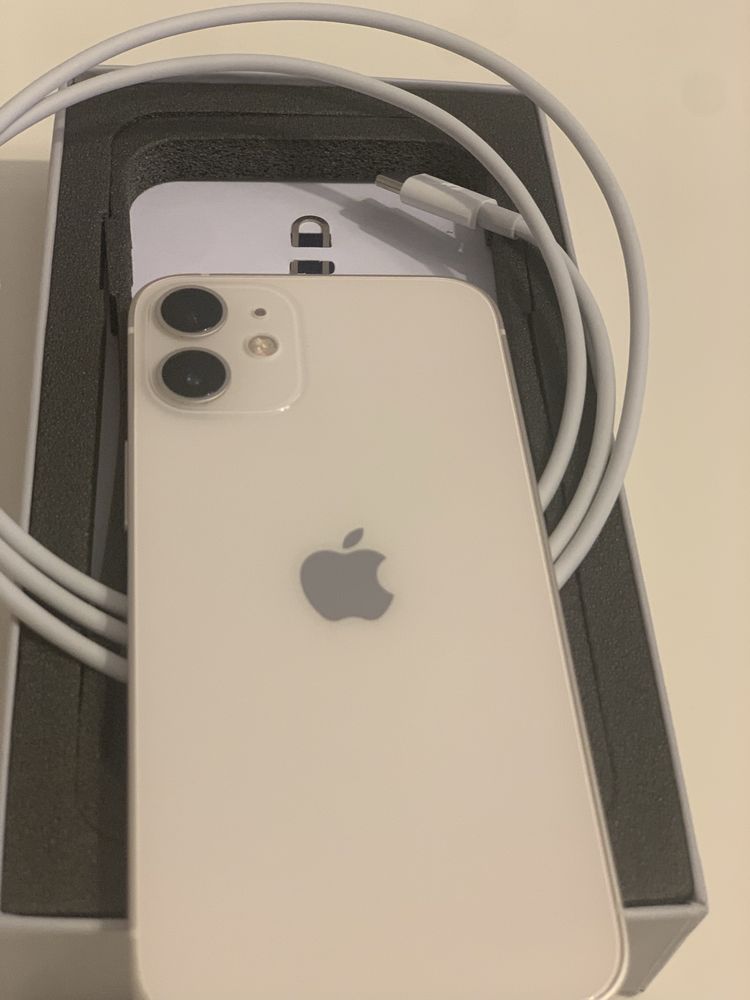 Iphone 12 branco