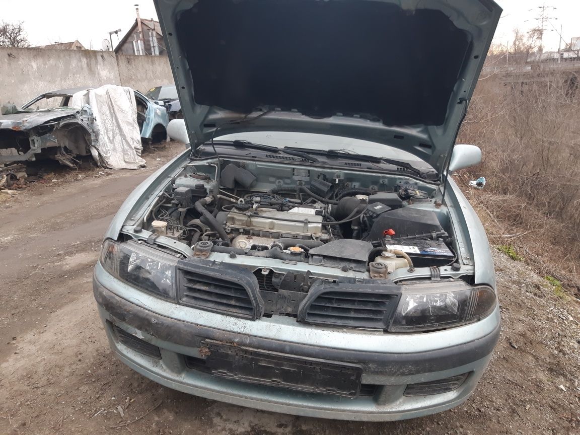 Разборка Mitsubishi Carisma 1.6  2003г