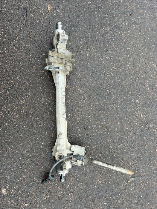 Рейка Tesla model s 2014