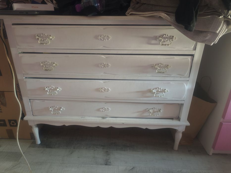 Guarda roupa e cómoda