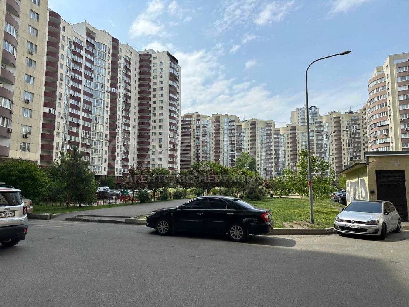 Продажа комерческого помещения, ЖК "Парковый", Борщаговка, ФАСАД