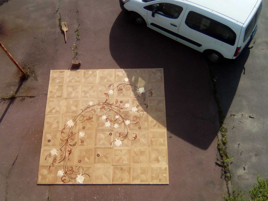 Паркет художественный геометрический, инкрустация в модульный паркет