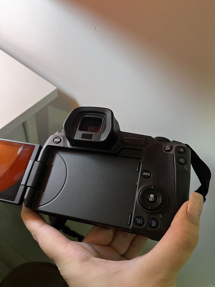 Canon r в ідеальному стані
