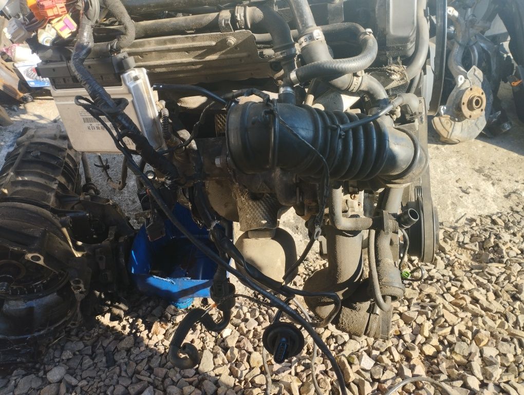 Volkswagen Passat B5 fl audi a4 A6 kompletny silnik 1.8 turbo AWM 170K