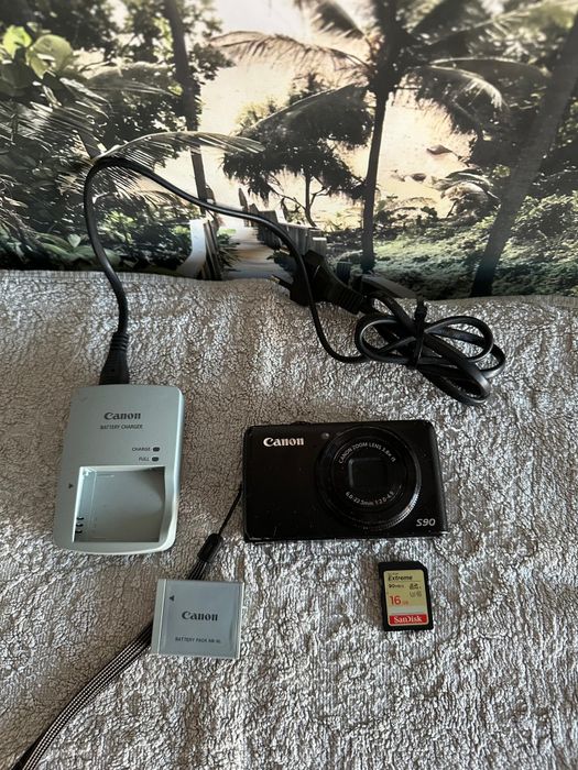 Canon PowerShot S90 - Bom estado e funcional