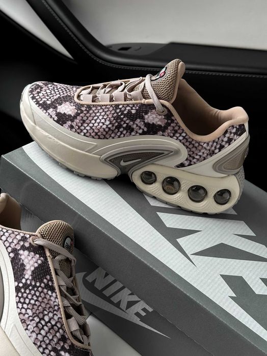 Кросівки Nike Air Max DN Snake premium