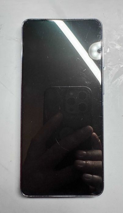 Samsung Galaxy S21 5G 8/256GB (SM-G991BZIGSEK)