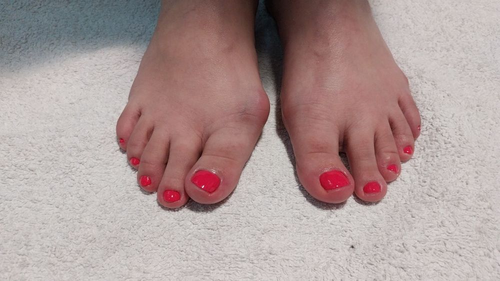 Serviço de pedicure e calista ao domicílio