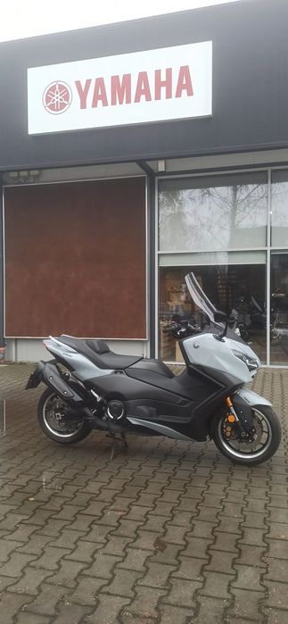 Yamaha Tmax Yamaha TMax560TechMax motocykl demonstracyjny