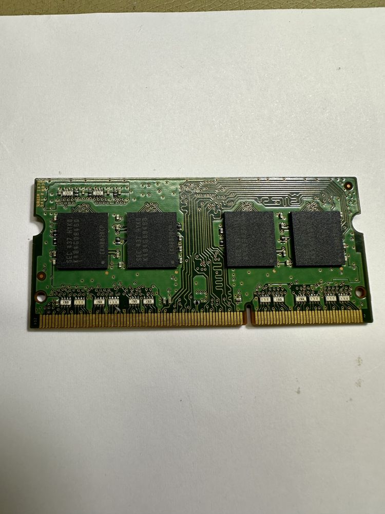 Продам оперативную память Samsung Sodim DDR3L
