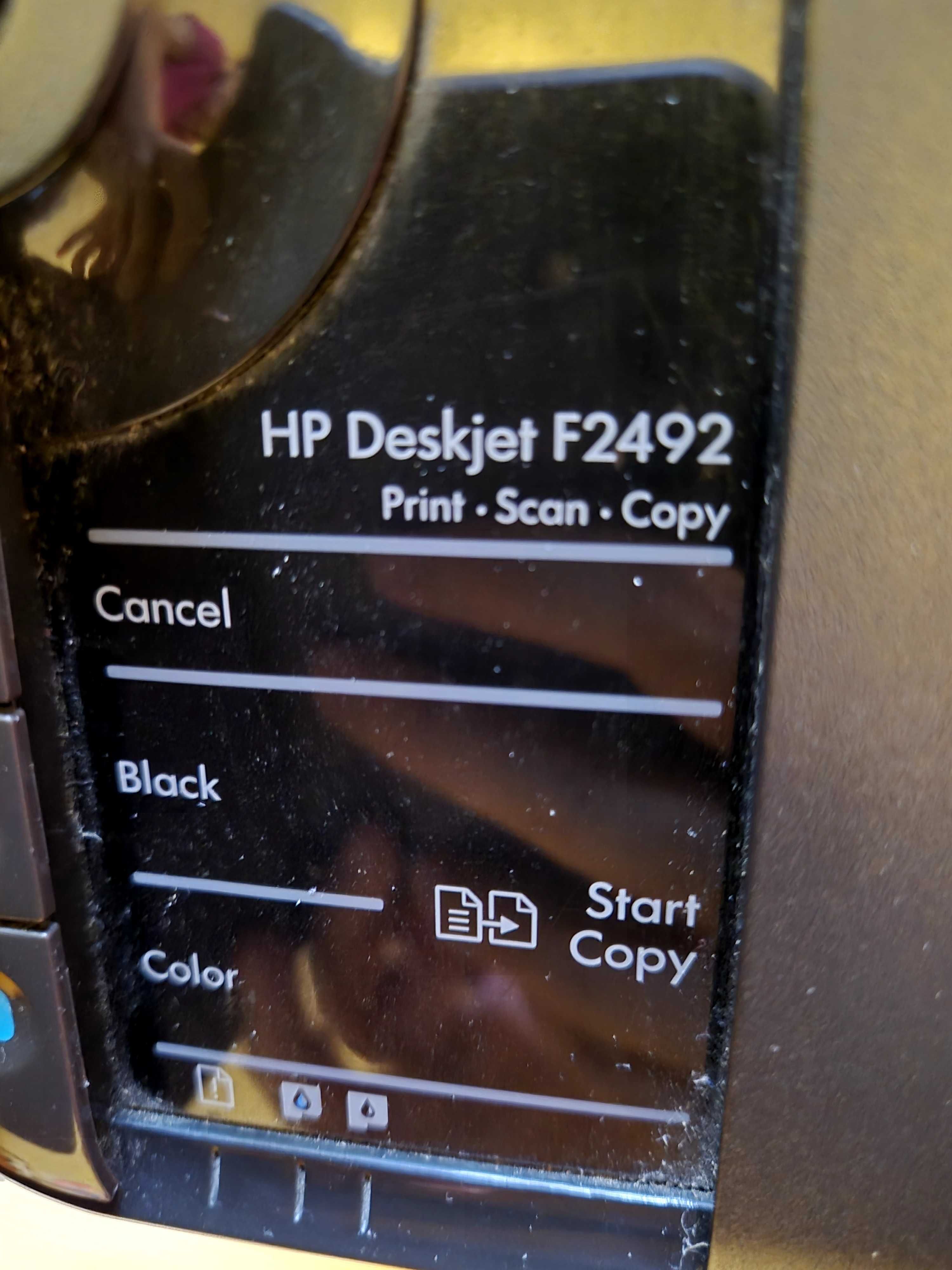 Impressora HP Deskjet F2492